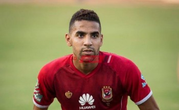 تحسن حالة مؤمن زكريا واللاعب يرافق الأهلي إلى المغرب