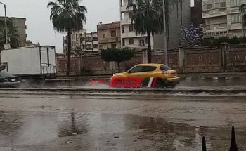19 صورة ترصد غرق شوارع مدن وقرى محافظة دمياط بسبب الامطار الغزيرة