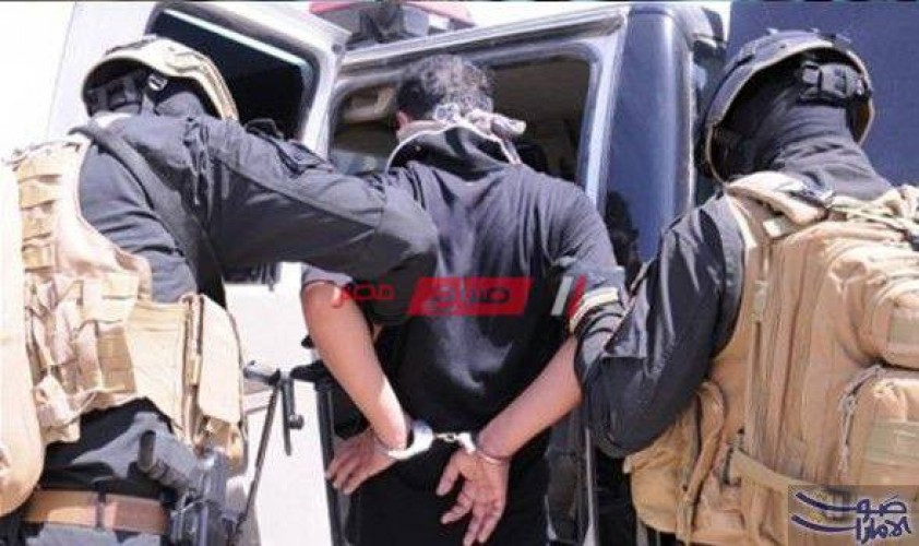 سقوط عاطلين أثناء قيامهما بيبع مخدرات بمدينة السلام