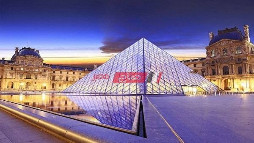 غلق متحف اللوفر بباريس بسبب فيروس كورونا