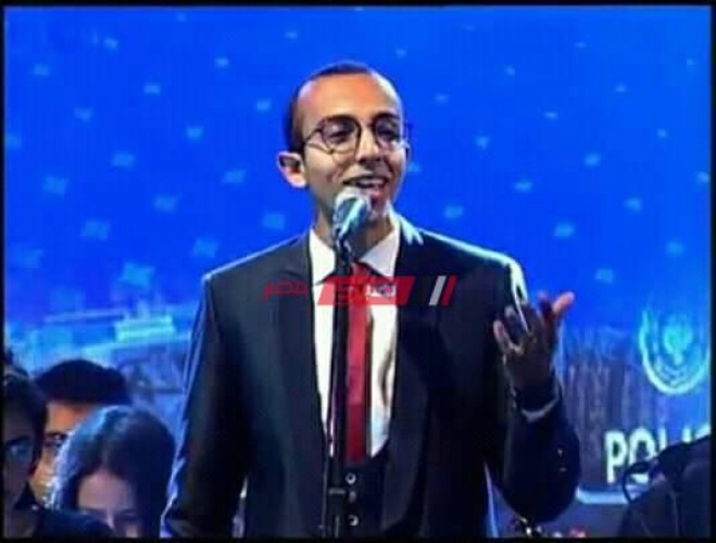 محمد خلف موهبة غنائية يتمنى إعادة أمجاد التراث الموسيقي المصري