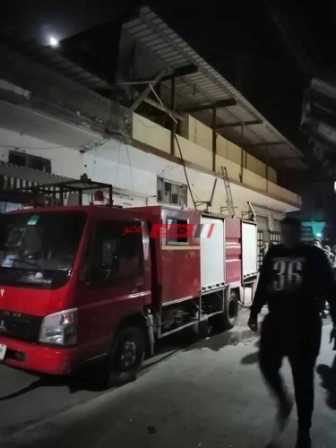 بالفيديو إخماد حريق هائل في مخزن موبليات بدمياط دون خسائر بشرية