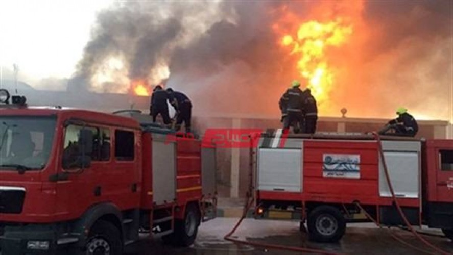 إندلاع حريق داخل جراج واحتراق 5 مركبات توك توك فى الإسكندرية