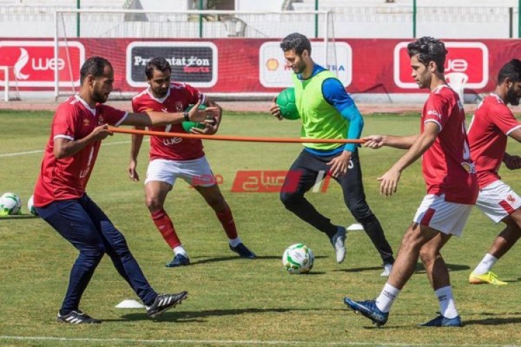 مران الأهلي| سيزا يكرر جلساته مع اللاعبين