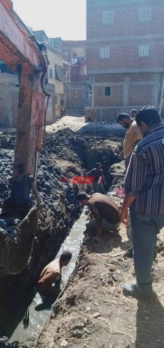 بالصورة تطوير خط محطة الصرف الصحي بقرية البصارطة بدمياط في استجابة للمواطنين