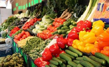 انخفاض أسعار الطماطم في سوق العبور اليوم