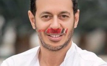 الفنان مصطفي شعبان يدعم الجيش المصري مؤكدا أنه يثق كل الثقة في القادة السياسيين