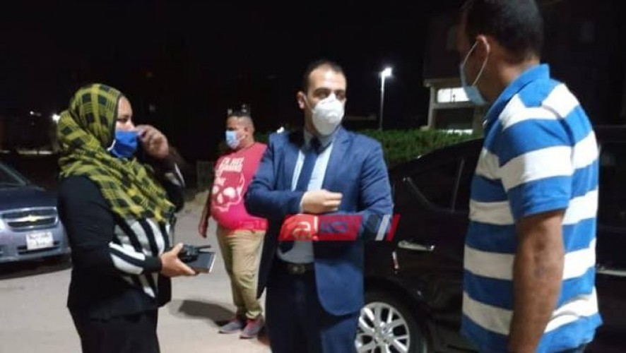 نائب محافظ دمياط يتفقد شوارع قرية العنانية لمتابعه الالتزام بالضوابط والاجراءات الاحترازية