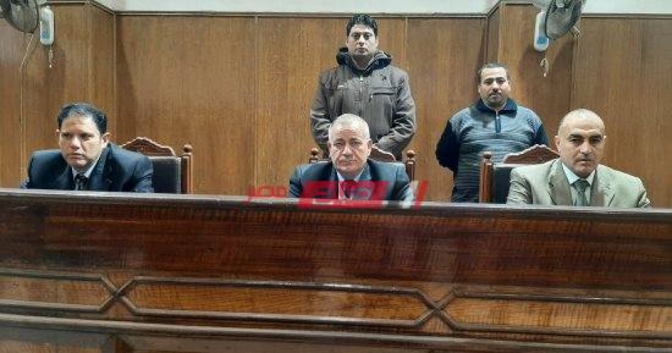 محاكمة 3 متهمين لتهديدهم طفل وسرقته بالإكراه في مدينة نصر