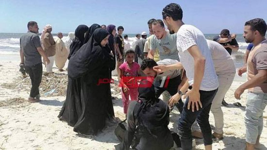 البحث عن جثمان طفل من ضحايا حادث غرق 11 مواطن بشاطئ النخيل