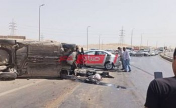 إصابة 4 أشخاص إثر تصادم سيارتين بالكيلو 40 طريق مرسى علم