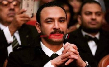 أحمد خالد صالح يهنئ والده الراحل بعيد ميلاده