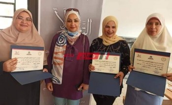 وكيل التعليم بدمياط يهنئ الفائزين في مسابقتي مدارس ومديري مصر 2020
