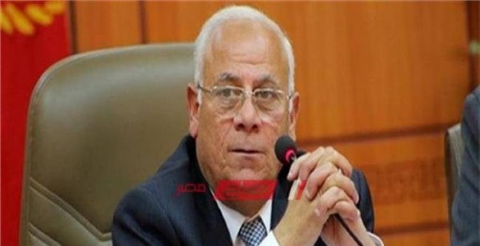 محافظ بورسعيد يعلن استمرار حملات إزالة الإشغالات المكثفة بأحياء المحافظة