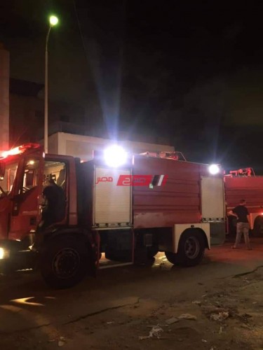 الحماية المدنية تحاول السيطرة على حريق نشب بشونة خردة بطريق زفتى – طنطا فى الغربية