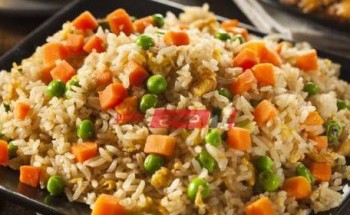 طريقة عمل الرز بالبسلة والجزر بأسهل طريقة وبطعم لذيذ