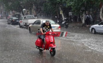 طقس شتوي وأمطار غزيرة علي الإسكندرية في شهر يونيو وارتفاع بدرجات الحرارة