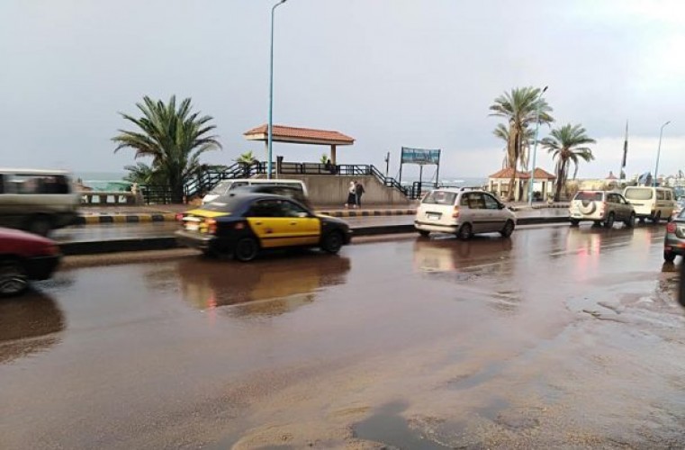 طقس الإسكندرية غدا.. أمطار غزيرة وانخفاض درجات الحرارة ورياح تصل لحد العاصفة
