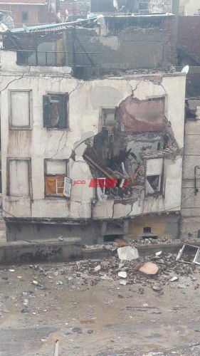وفاة شاب وإصابة 4 آخرين في انهيار عقار بسبب الأمطار الغزيرة بالإسكندرية