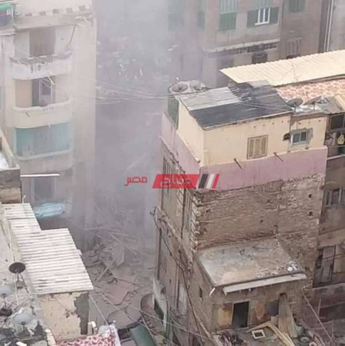 انهيار أجزاء من عقارين بمنطقة ميامي في الإسكندرية