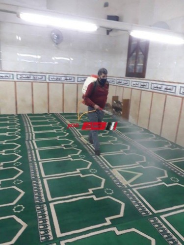 شن حملات تعقيم وتطهير المساجد اليوم قبل وبعد آداء الصلاة بمحافظة البحيرة