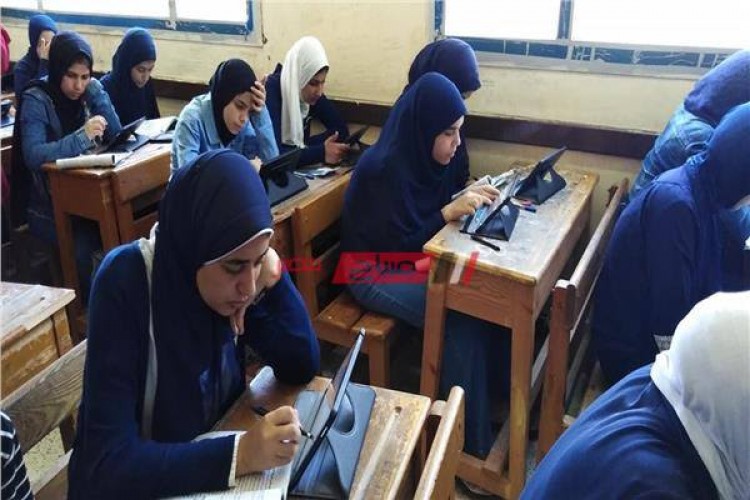 موعد بداية الترم الثاني 2021 للمدارس بعد تأجيل الامتحانات وتعطيل المدارس