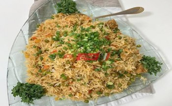 طريقة عمل الأرز الهندي الصيني بالدجاج وصلصة المحار علي طريقة الشيف منال العالم