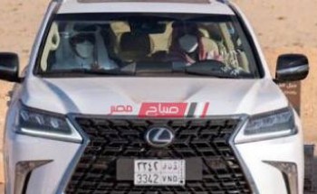 ولي العهد السعودي وأمير قطر يتجولان بالسيارة داخل صحراء مدينة العلا