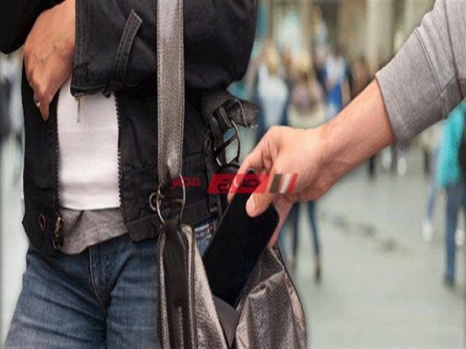 القبض على عاطلين تخصصا فى إرتكاب جرائم سرقات الهواتف المحمولة بإسلوب “الخطف” فى القاهرة