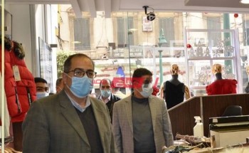 شن حملات مكبرة في الإسكندرية لغلق المحلات المخالفة لإجراءات كورونا