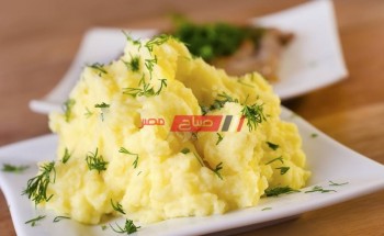 طريقة عمل البطاطس المهروسة بطشة الثوم على طريقة الشيف فاطمة ابو حاتى