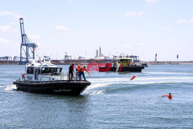 اللويدز ريجيستر تمنح ميناء دمياط شهادة التطابق مع متطلبات المواصفة العالمية لنظام ادارة السلامة والصحة المهنية