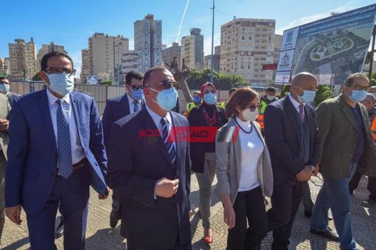 محافظ الإسكندرية يتفقد البدء في أعمال تطوير ميدان محطة مصر