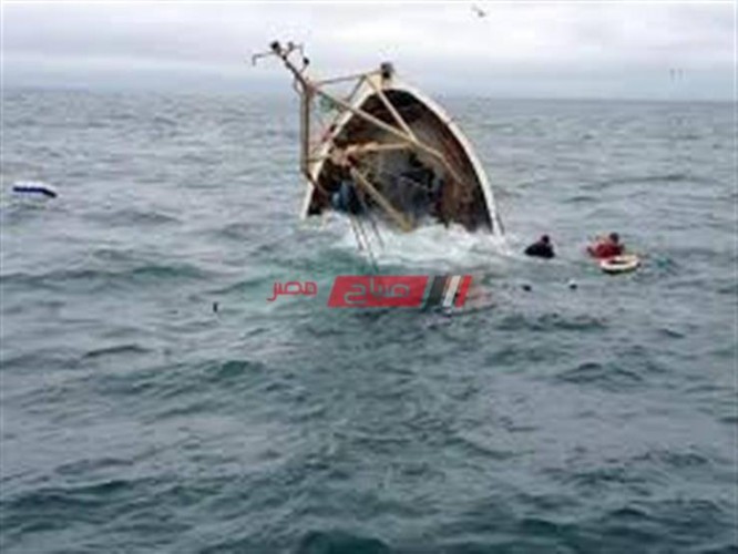 الحمولة الزائدة والطقس الغير مستقر سبب غرق مركب بحيرة مريوط بالإسكندرية