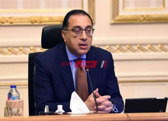 رئيس الوزراء يتفقد ميدان محطة مصر والمركز اللوجستي في ميناء الإسكندرية