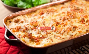 طريقة عمل طاجن المكرونة بالدجاج وصوص الرانش مع الجبن الشيدر على طريقة الشيف سارة عبد السلام