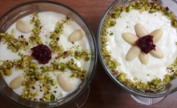 طريقة عمل المهلبية مع الأيس كريم من قائمة الحلويات في شهر رمضان الكريم 2021