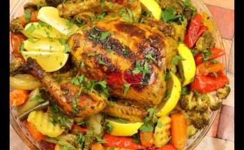 طريقة عمل دجاج بالخضار والبهارات في الفرن لفطور شهي ولذيذ في رمضان 2021