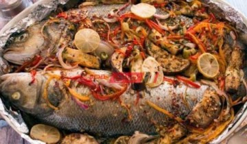 طريقة عمل سمك قاروص لأفطار شهي ولذيذ في شهر رمضان الكريم 2021