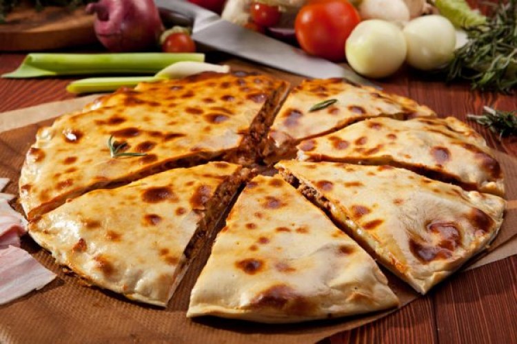 طريقة عمل كاساديا اللحم والجبن الشيدر لسحور مختلف فى شهر رمضان ٢٠٢١