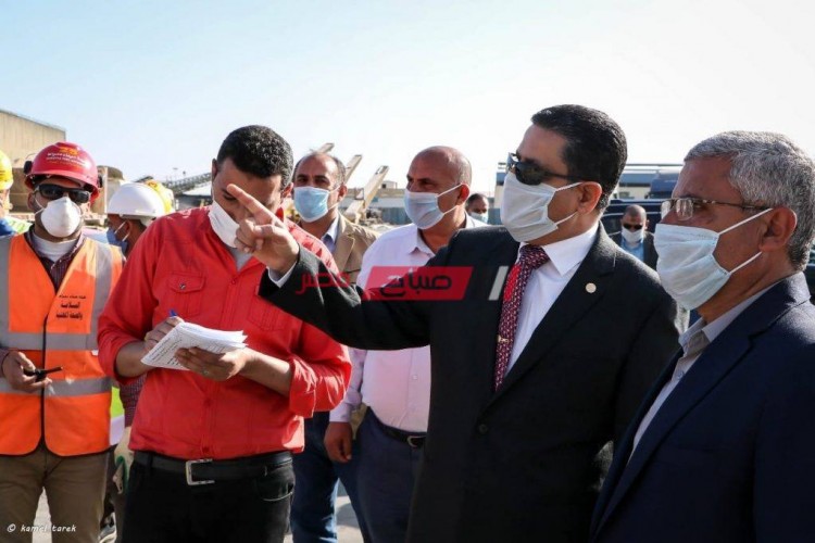 هيئة ميناء دمياط تنفي التحقيق مع 35 موظف لوجود مخالفات