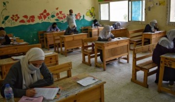 طلاب الثانوية العامة يؤدون امتحان اللغة الأجنبية الثانية اليوم الأثنين في الإسكندرية