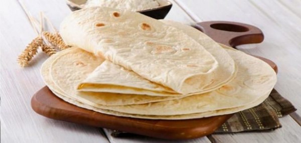طريقة عمل خبز الصاج بمكونات متوفرة فى المنزل على طريقة الشيف فاطمة ابو حاتى