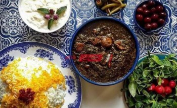 طريقة عمل دجاج بدبس الرُمان من المطبخ الفارسي بطعم شهي ولذيذ