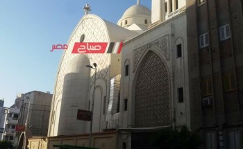 الكنائس بدمياط تحتفل بأحد السعف وسط انتشار باعة السعف والجريد الأخضر