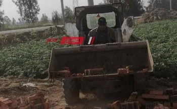 ايقاف اعمال بناء مخالفة بمساحة 200 متر خارج الحيز العمراني بدمياط