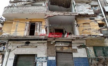 إزالة أجزاء خطرة من 3 عقارات بنطاق حي غرب في محافظة الإسكندرية