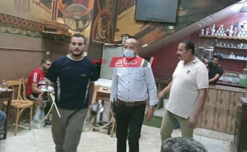 ضبط مقهى يقدم الشيشة بالمخالفة للقانون في حملة إشغالات بدمياط