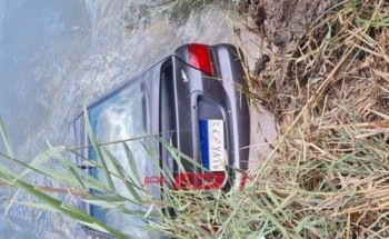 بالصور وفاة استاذ جامعي سقطت سيارتة في مياه ترعة على طريق دمياط – شربين