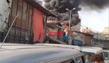 اشتعال النيران في محل ملابس بمنطقة محطة مصر في الإسكندرية